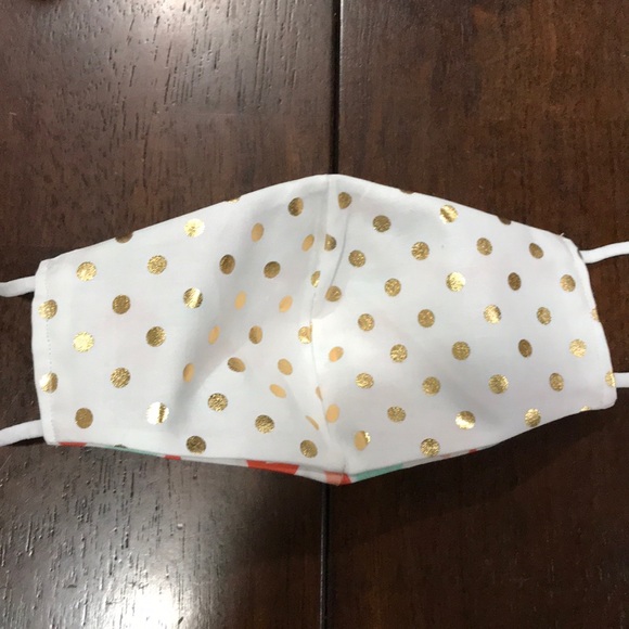 Hello Kitty and Pretty Face Mask - Picture 4 of 7